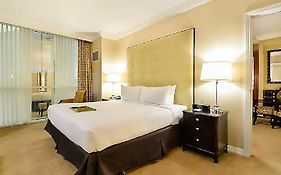 888 Signature Suites Collection At Signature Condo Hotel